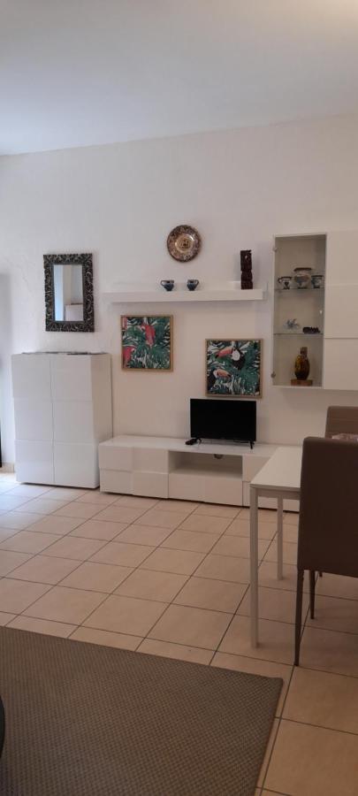Anna'S Home Campione dʼItalia Exterior foto